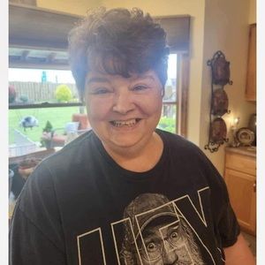 Meet your Posher, Lesa